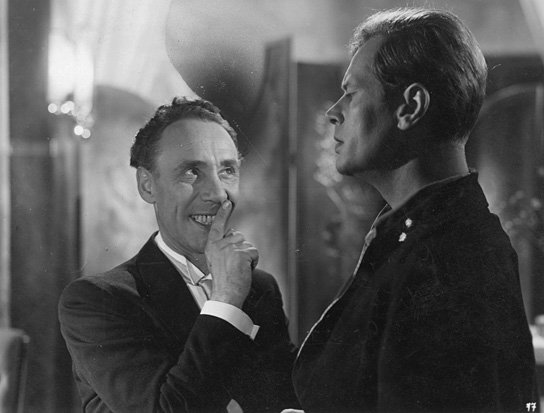 Rudolf Platte, Volker von Collande (v.l.n.r.) in "Dreizehn unter einem Hut" (1949/50) Dreizehn unter einem Hut
