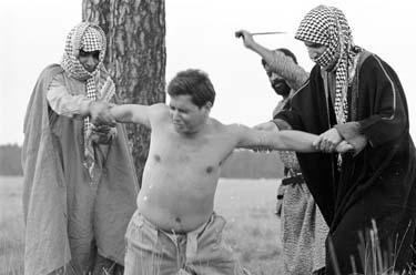 El Hedi ben Salem, Hans Hirschmüller (v.l.n.r.) in "Händler der vier Jahreszeiten" (1971) Händler der vier Jahreszeiten