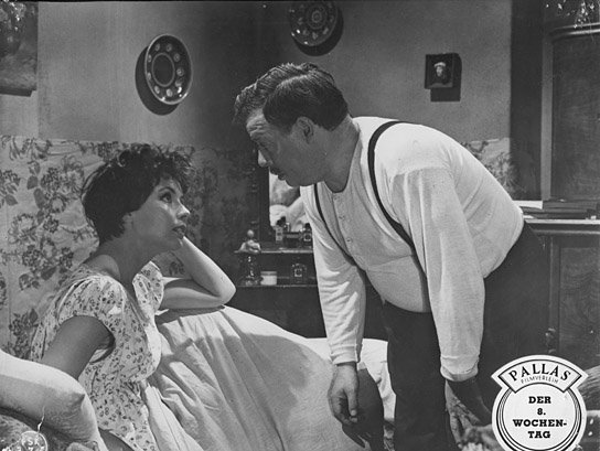 Sonja Ziemann, Bum Krüger in "Der achte Wochentag" (1957/58) "Der achte Wochentag", Quelle: DIF