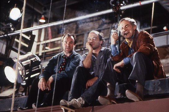 Udo Samel, Florian Martens, Harald Juhnke (v.l.n.r.) in "Alles auf Anfang" (1993/94) Alles auf Anfang, © Kinowelt/MAB, Foto: Kerstin Stelter