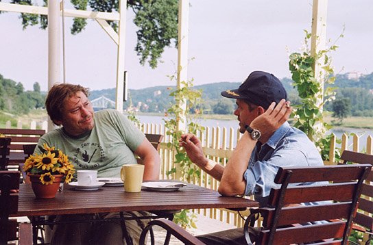 Tom Jahn, Henning Peker (v.l.n.r.) in "Elbe" (2005/06) "Elbe", Quelle: Zorro Film, DIF