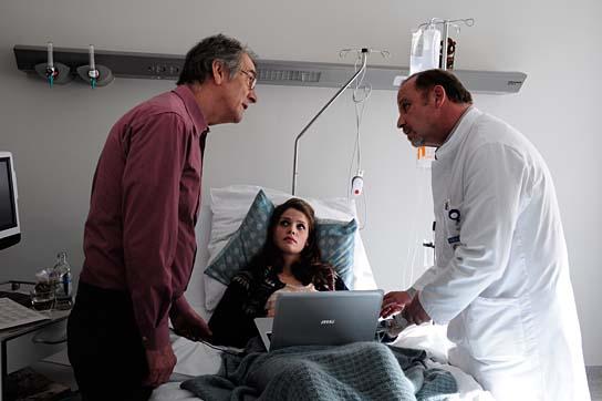 Peter Prager, Lisa Tomaschewsky, Alexander Held (v.l.n.r.) in "Heute bin ich blond" (2012/13) Heute bin ich blond