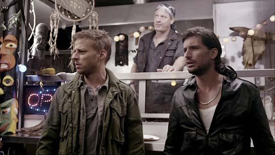 Tom Wlaschiha, Tom Gerhardt, Tom Beck (v.l.n.r.) in "Ohne Gnade" (2010-13) Ohne Gnade