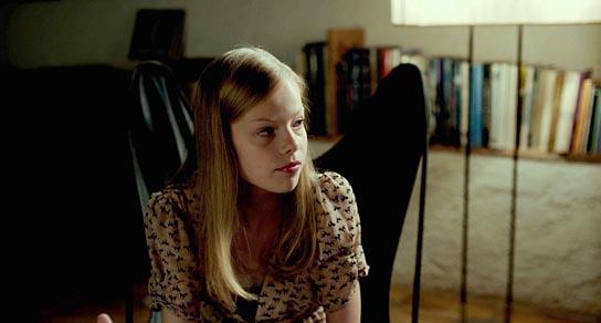 Emma Bading in "Halbschatten" (2011-13) Halbschatten