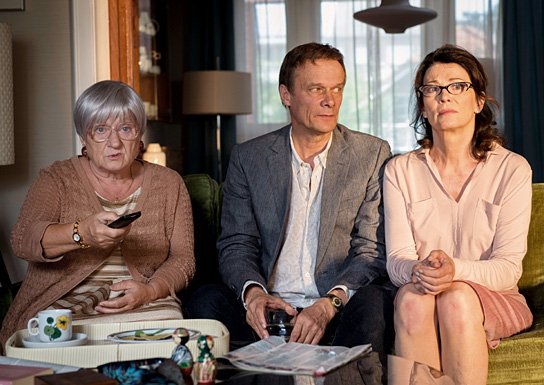 Carmen-Maja Antoni, Edgar Selge, Iris Berben (v.l.n.r.) in "Miss Sixty" (2013/14) Miss Sixty, © Edition Senator, Bavaria Pictures