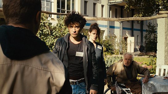 Mehmet Atesci, Friederike Becht, Horst Westphal (v.l.n.r.) in "Nachspielzeit" (2013/14) Nachspielzeit, © Lichtblick Media