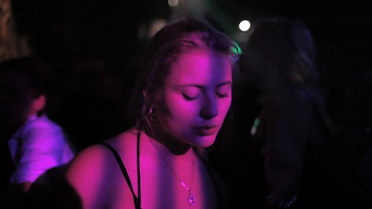 Sina Ebell in "Das fehlende Grau" (2010-14) Das fehlende Grau, Quelle: Nadine Heinze, Marc Dietschreit