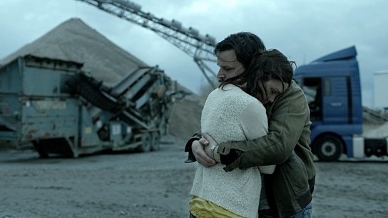 Wende Snijders, Sascha Alexander Geršak in "Die getäuschte Frau" (2014/15) Die getäuschte Frau, Zorro Filmverleih, DIF