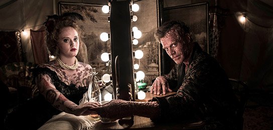 Ken Duken in "Das Löwenmädchen" (2015/16) "Das Löwenmädchen", Quelle: NFP Marketing & Distribution, DIF, © Tom Trambow