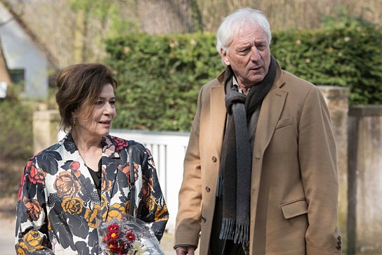 Hannelore Elsner, Günther Maria Halmer in "Familienfest" (2014/15) Familienfest, © Julia von Vietinghoff