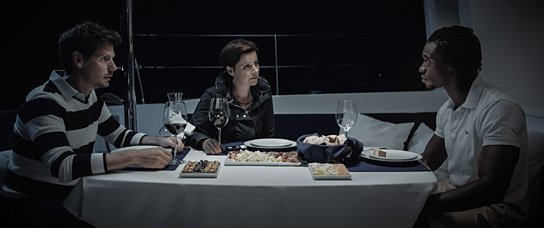 Thomas Clemens, Jule Ronstedt, Eugene Boateng (v.l.n.r.) in "Boat People" (2015) Boat People, Quelle: Filmfestival Max Ophüls Preis 2016, © Art-Media
