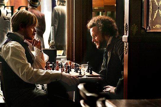 Stefan Konarske, August Diehl (v.l.n.r.) in "Der junge Karl Marx" (2015-17) "Der junge Karl Marx", Quelle: Neue Visionen Filmverleih, DIF