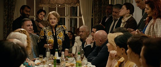"Meine glückliche Familie" (2016/17) "Meine glückliche Familie", Quelle: Zorro Filmverleih, DIF