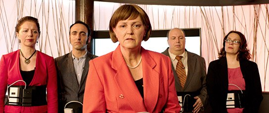 Ilka Willner, Patrick Khatami, Manuela Biedermann, Günther Brenner, Barbara Romaner (v.l.n.r.) in "Das schaffen wir schon" (2017) "Das schaffen wir schon", © drei-freunde Filmverleih