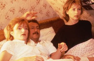 Nina Petri, Wolfgang Stumph, Corinna Harfouch (v.l.n.r.) in "Bis zum Horizont und weiter" (1998/99) Bis zum Horizont und weiter