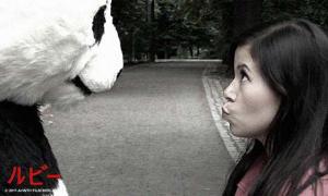 Karoline Hinz als Panda, Maya Omura Rubin