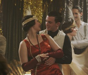 Maria Ehrich, Jannis Niewöhner (vorne) in "Smaragdgrün" (2015/16) "Smaragdgrün", Quelle: Concorde Filmverleih GmbH, DIF