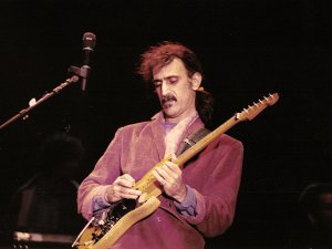 Frank Zappa, 1984 ("Frank Zappa - Eat That Question", 2015) "Frank Zappa - Eat That Question", Quelle: Arsenal Film, Foto: Frank Deimel