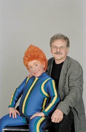 ChrisTine Urspruch, Paul Maar (v.l.n.r.) bei den Dreharbeiten zu "Das Sams" (2000/01) Das Sams, Quelle: Kinowelt, DIF © Kinowelt