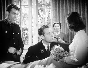 Franz Muxeneder (links), Viktor Staal (2.v.l.), Edith Schultze-Westrum (3.v.l.) in "Haus der Lebens" (1952) Haus des Lebens