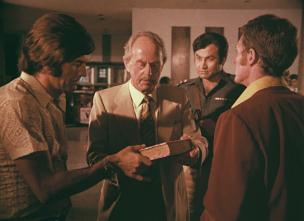 Tony Kendall (links), Ernst Fritz Fürbringer (2.v.l.), Brad Harris (rechts) in "Kommissar X: Kommissar X jagt die Roten Tiger" (1971) Kommissar X: Kommissar X jagt die Roten Tiger