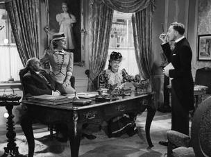 Margot Jahnen (2.v.l.), Hilde Hildebrand (2.v.r.), Theo Lingen (rechts) in "Glück muß man haben" (1944-50) "Glück muß man haben", Quelle: DIF