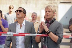 Benno Fürmann, Ross Antony (v.l.n.r.) in "Der fast perfekte Mann" (2011-13) Der fast perfekte Mann; © UFA Cinema, Frank Dicks