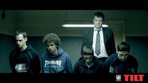 Yavor Baharoff (2.v.l.), Ovanes Torosian (3.v.l.), Georgi Staykov (hinten) in "Tilt" (2010/11) Tilt