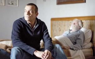 Jeroen Willems, Henri Garcin (v.l.n.r.) in "Oben ist es still" (2012/13) Oben ist es still