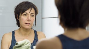 Marilyne Canto in "Zärtlichkeit (2012/13) Zärtlichkeit, © Salzgeber & Co. Medien GmbH