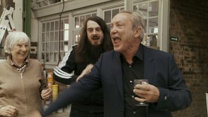 Brigitte Meese, Jonathan Meese, Udo Kier (v.l.n.r.) in "Arteholic" (2013/14) Arteholic, Quelle: Camino Filmverleih, DIF