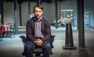 Taner Sahintürk in "Der Kuaför aus der Keupstraße" (2014/15) "Der Kuaför aus der Keupstraße" © Heike Fischer