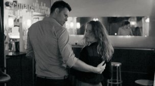 Martin Bergmann, Kristin Becker in "Hard & Ugly - Eine Liebesgeschichte" (2015-17) "Hard & Ugly - Eine Liebesgeschichte", Quelle: déjà-vu Film, DIF, © déjà-vu Film