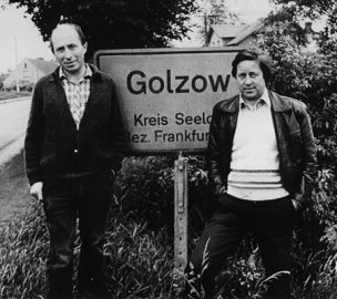 Hans Eberhard Leupold, Winfried Junge (v.l.n.r.) bei den Dreharbeiten zu "Lebensläufe" (1980/81) Winfried Junge