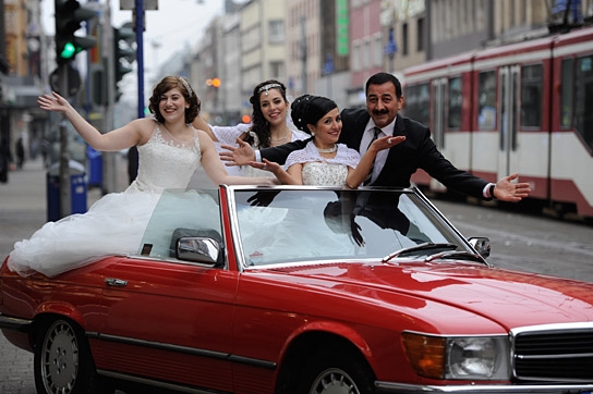 "Dügün - Hochzeit auf Türkisch", Quelle: Real Fiction Film, © Bernd Spauke