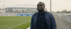 Gerald Asamoah in "Schwarze Adler" (2021); Quelle: BROADVIEW Pictures, DFF, © BROADVIEW Pictures