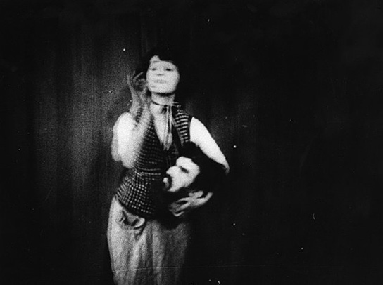 Die Mysterien eines Frisiersalons filmportal.de