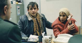 Dominique Horwitz, Meriam Abbas (v.l.n.r.) in "Nachtgestalten" (1999)