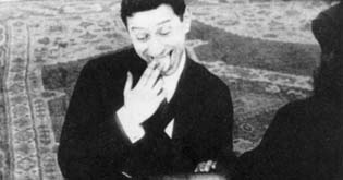 Ernst Lubitsch in "Schuhpalast Pinkus" (1916)