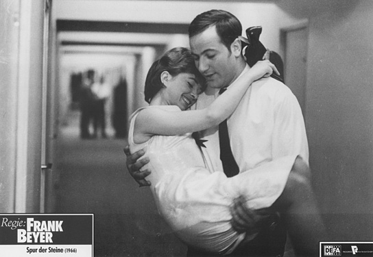 Krystyna Stypułkowska, Manfred Krug in "Spur der Steine" (1965/66) Spur der Steine, © DEFA-Stiftung, Klaus D. Schwarz