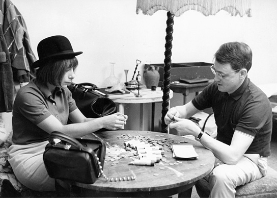 Hannelore Hoger, Alexander Kluge bei den Dreharbeiten zu "Die Artisten in der Zirkuskuppel: ratlos" (1967/68) Die Artisten in der Zirkuskuppel: ratlos, Quelle: DIF