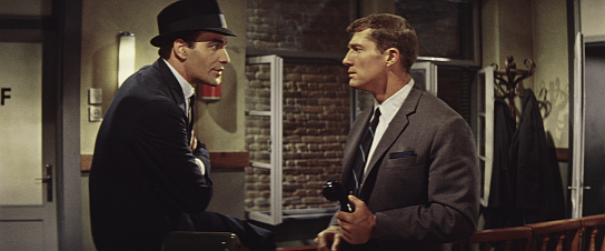 Tony Kendall in "Kommissar X: Jagd auf Unbekannt" (1965/66) Kommissar X: Jagd auf Unbekannt