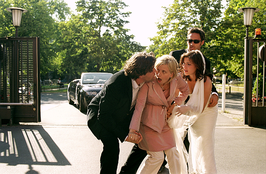 Hans-Jochen Wagner, Nina Weniger, Katharina Wackernagel, Benjamin Sadler (v.l.n.r.) Bettgeflüster & Babyglück