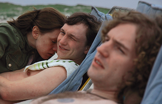 Luise Berndt, Daniel Michel, Martin Schleiß (v.l.n.r.) in "Nordstrand" (2012) Nordstrand, Quelle: Farbfilm Verleih, DIF, © André Lex