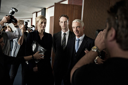 Ina Weisse, Jörg Hartmann, Christoph M. Ohrt (v.l.n.r.) in "Das Ende einer Nacht" (2012) Das Ende einer Nacht, Quelle: © ZDF, Martin Valentin Menke
