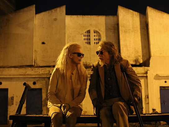 Tilda Swinton, John Hurt in "Only Lovers Left Alive" (2012/13) Only Lovers Left Alive, © Pandora Film Verleih