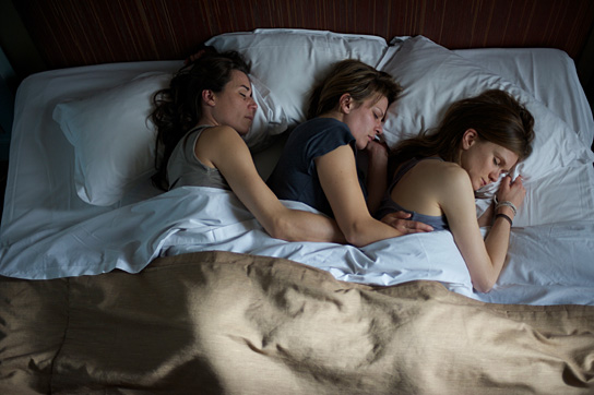 Nina Kunzendorf, Jördis Triebel, Lisa Hagmeister (v.l.n.r.) in "Meine Schwestern"(2012/13) Meine Schwestern, Quelle: Alamode, DIF, © Lars Kraume, AlamodeFilm