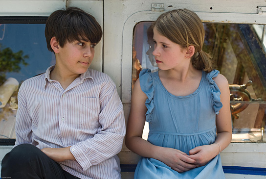 Arturo Pereia-Bigwood, Tabea Hanstein in "Lola auf der Erbse" (2013/14) Lola auf der Erbse, Quelle: Farbfilm Verleih, DIF, © Sabine Finger