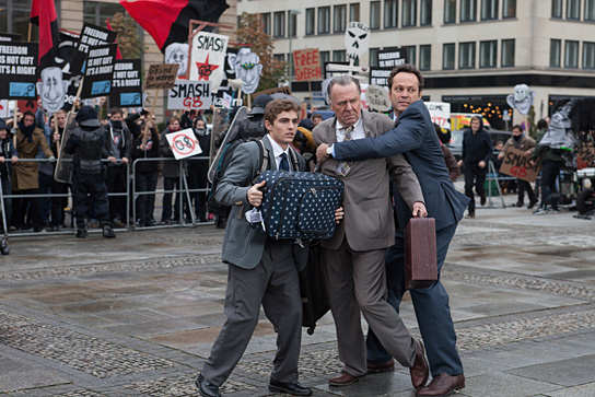 Dave Franco, Tom Wilkinson, Vince Vaughn (v.l.n.r.) in "Big Business - Außer Spesen nichts gewesen" (2013/14) Big Business, Twentieth Century Fox of Germany, DIF, © Twentieth Century Fox