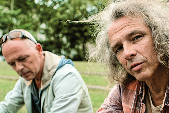Thomas Onißeit, Jürgen Onißeit (v.l.n.r.) in "Striche ziehen" (2014) Striche ziehen, © Salzgeber & Co. Medien GmbH
